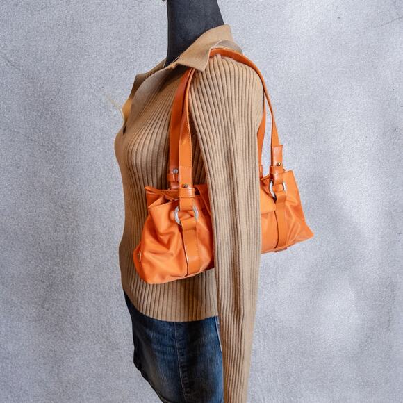 Vintage Y2K Kenneth Cole Reaction Orange Nylon Shoulder Bag Buckle Baguette - Picture 3 of 14